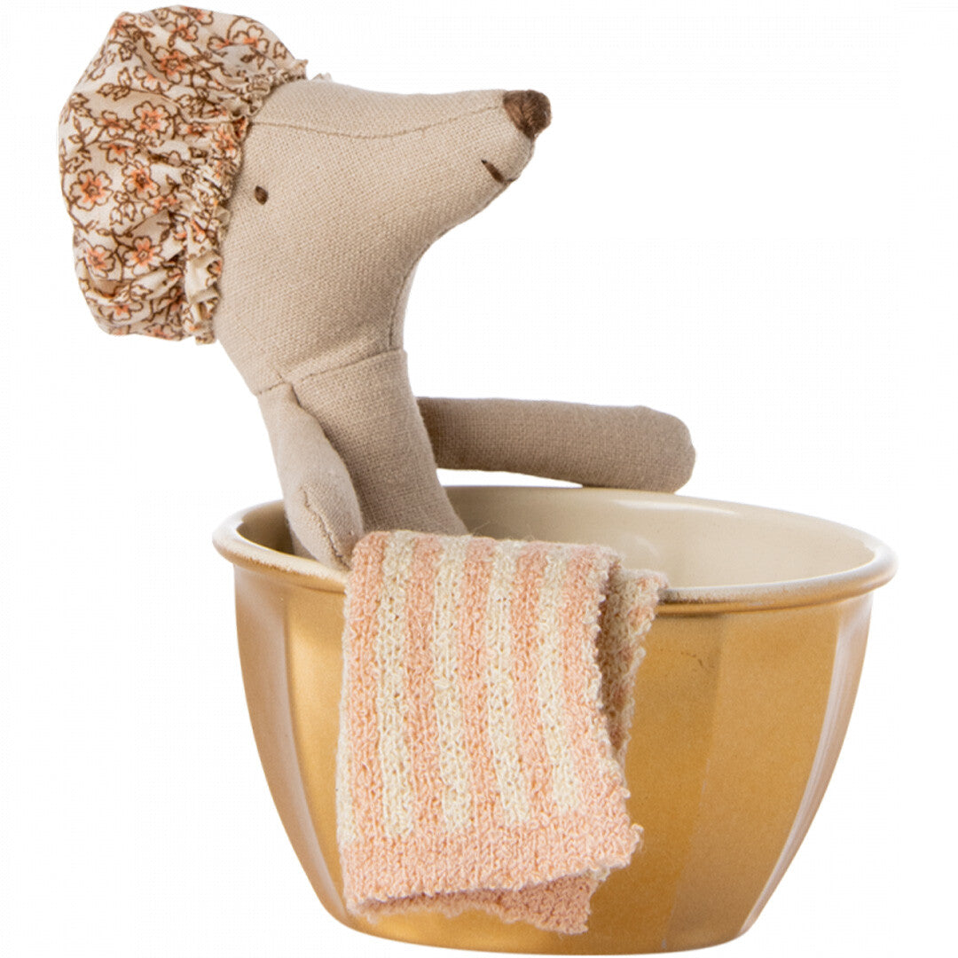 Maileg knuffelmuis grote zus - in bad - 13 cm