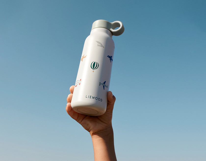 De juiste RVS drinkfles voor dreumes tot tiener: zo kies je de beste drinkfles voor je kind