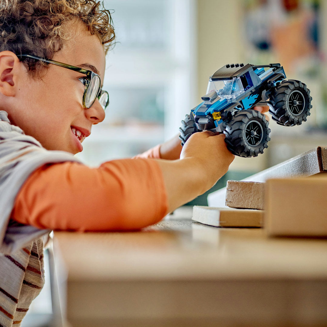 LEGO city blauwe monstertruck terreinwagen