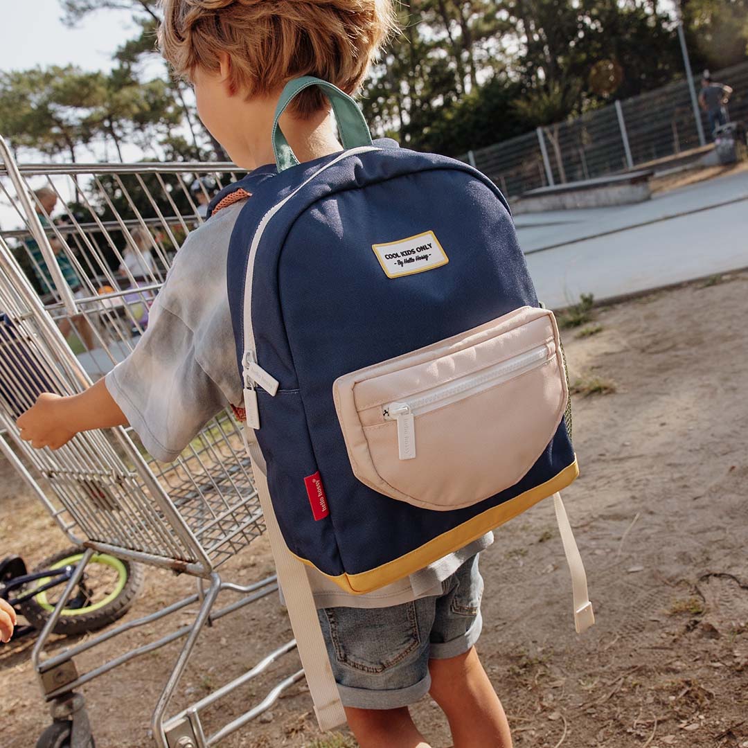 hello hossy rugzak mini dark blue - 31 cm