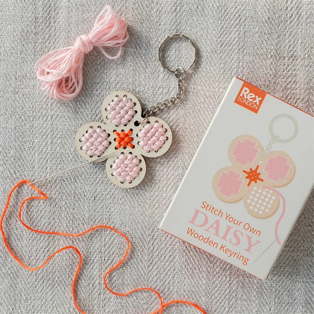 31026 | rex london knutselset sleutelhanger borduren - daisy | 2