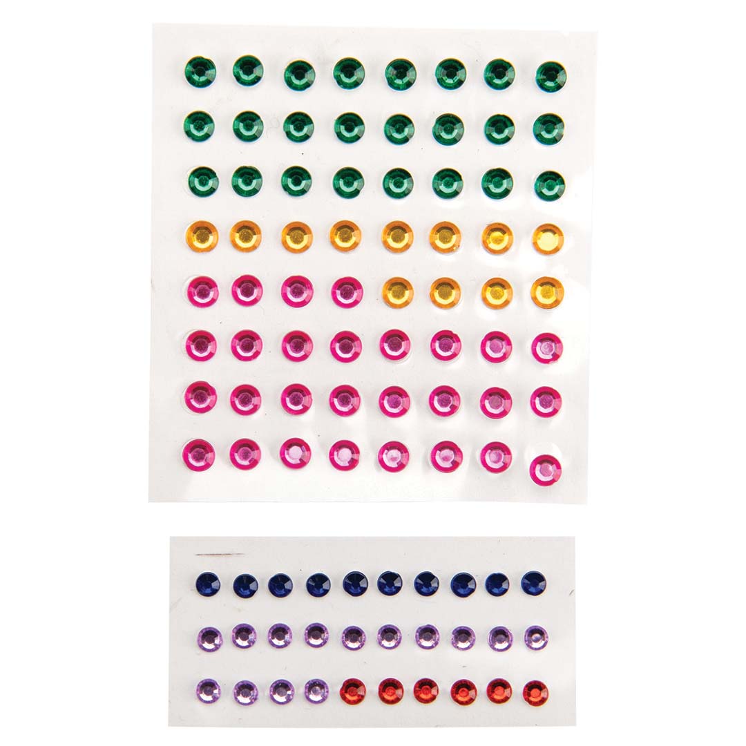 Twee vellen met zelfklevende, gekleurde strass-steentjes.