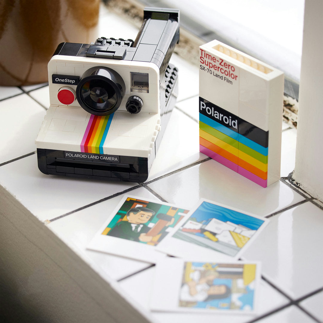 LEGO ideas polaroid onestep sx-70 camera set