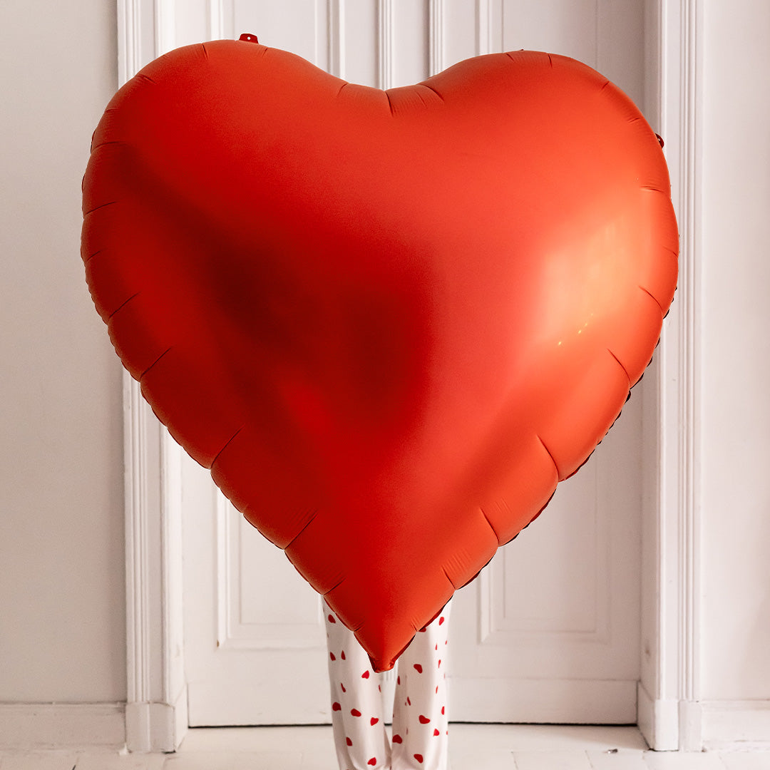 partydeco folieballon hart - rood - 136x129 cm