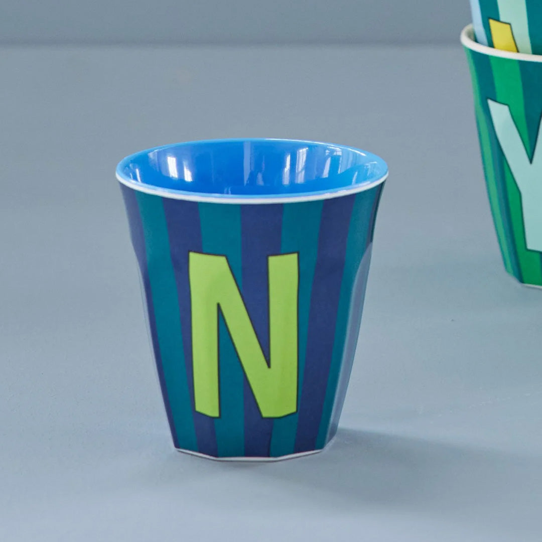 rice alfabetbeker N - streepjes - blauw - 250 ml |  MELCU-ALPSTRNB | 2