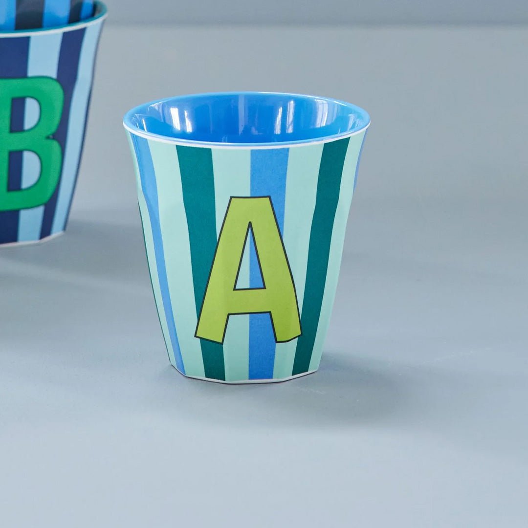 rice alfabetbeker A - streepjes - blauw - 250 ml | MELCU-ALPSTRAB | 2