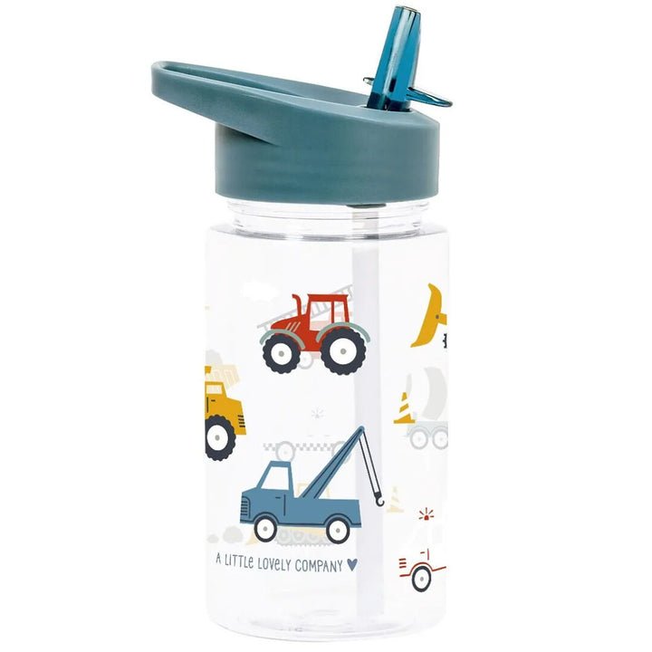A Little Lovely Company kinder drinkfles met rietje, versierd met diverse voertuigen zoals een tractor en kraanwagen.
