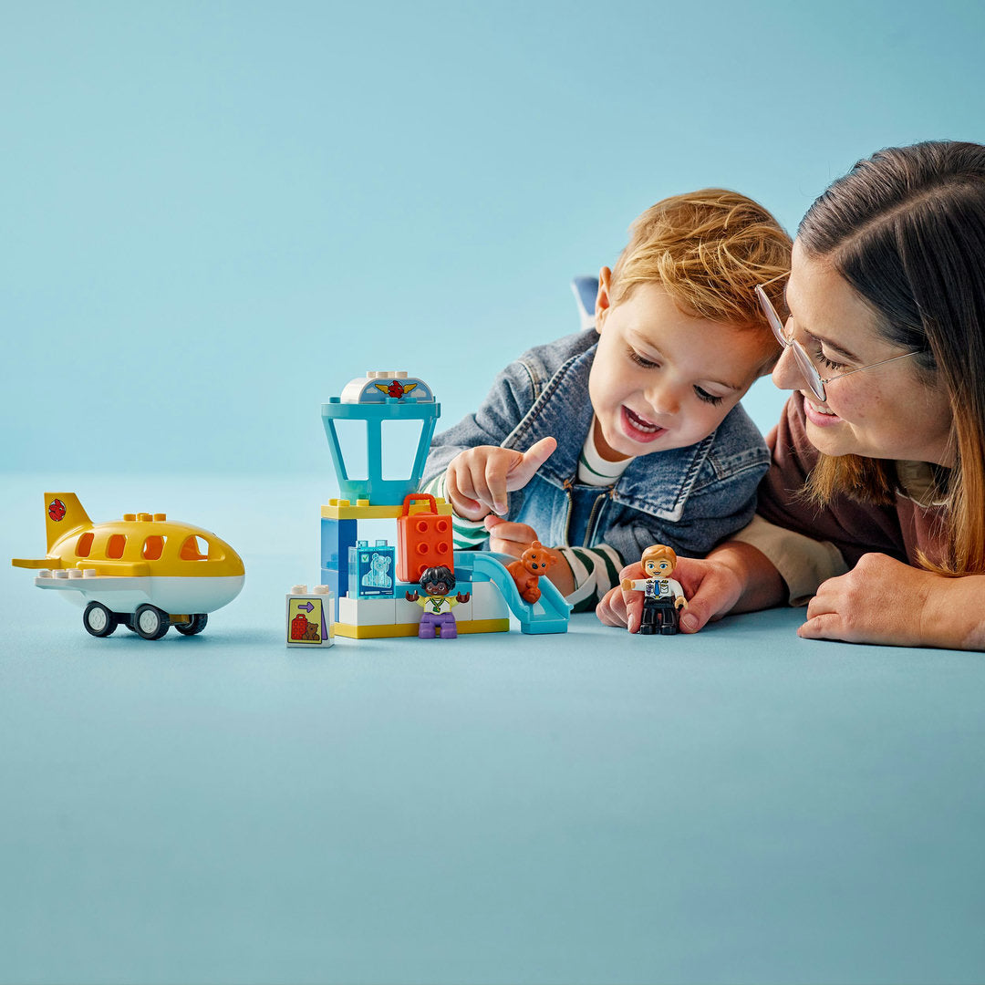 LEGO DUPLO stad voor het eerst op het vliegveld