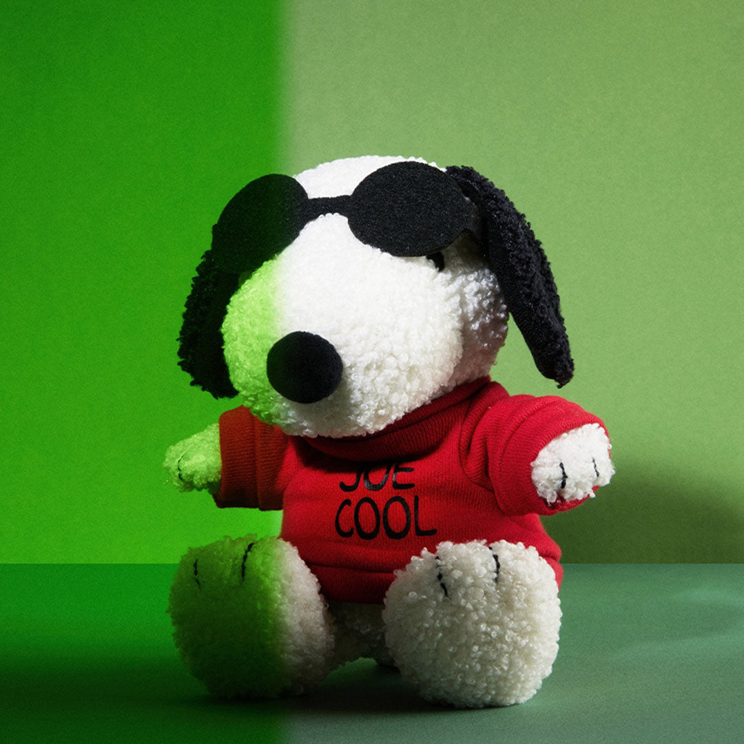 bon ton toys knuffelhond snoopy joe cool - 20 cm | 33.177.015 | 1