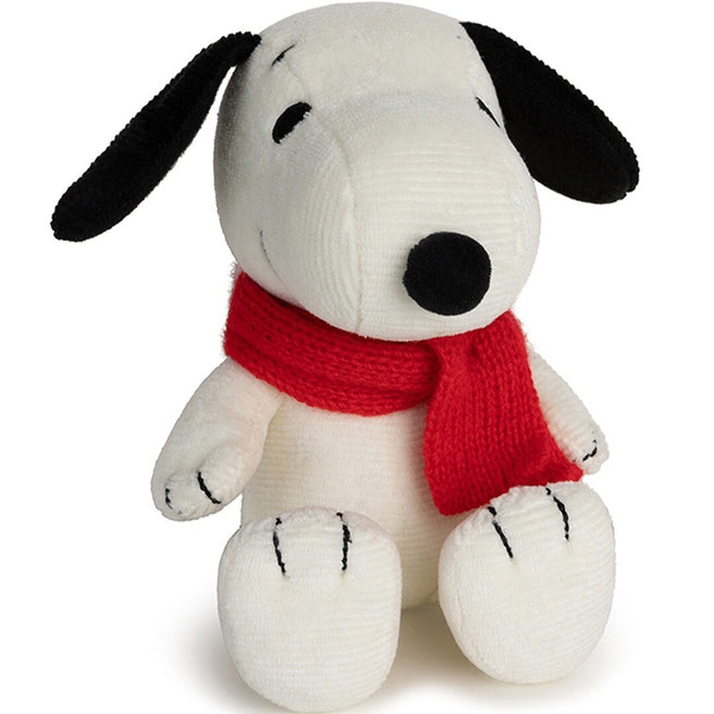 bon ton toys knuffelhond snoopy met sjaal - 17 cm | 33.177.005 | 0