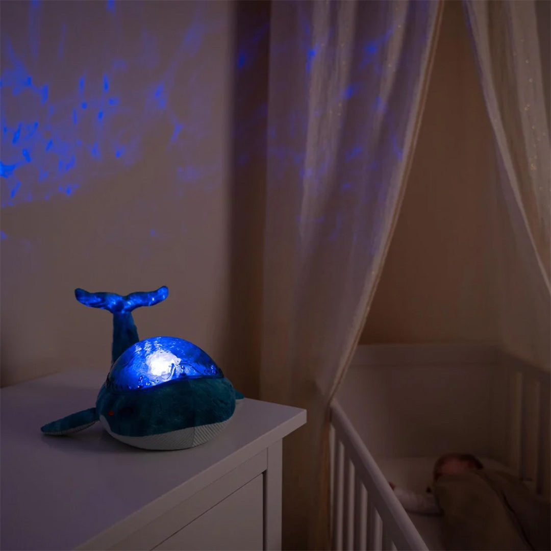 cloud.b knuffelwalvis met nachtlamp en geluid - blauw | CLB-TRANQUILWHALE-BU | 14