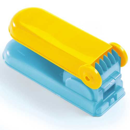 djeco boetseerklei met 4 potjes en 15 accessoires  | DJ09755 | 4