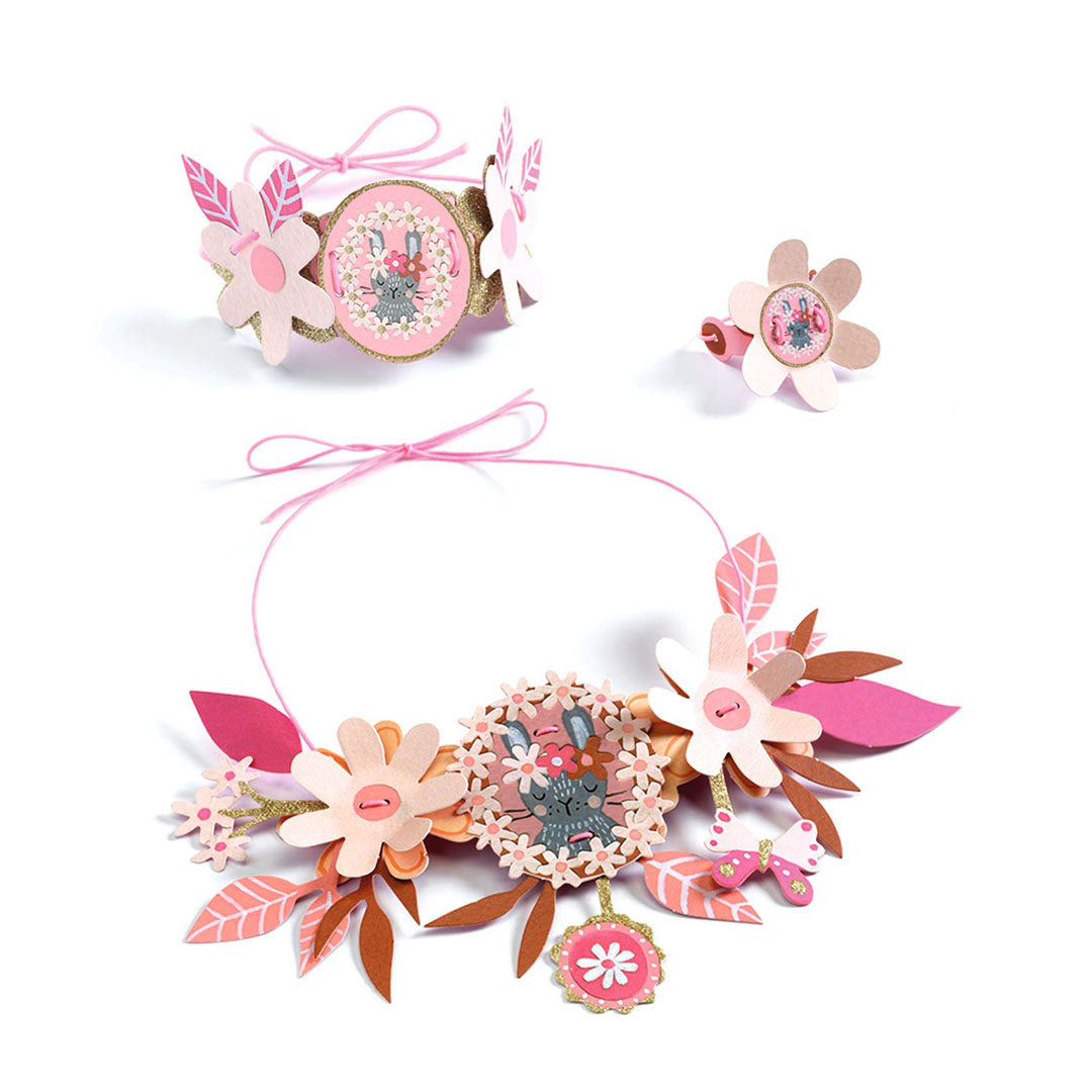 djeco knutselset diy - bloemen sieraden - delicate medallions