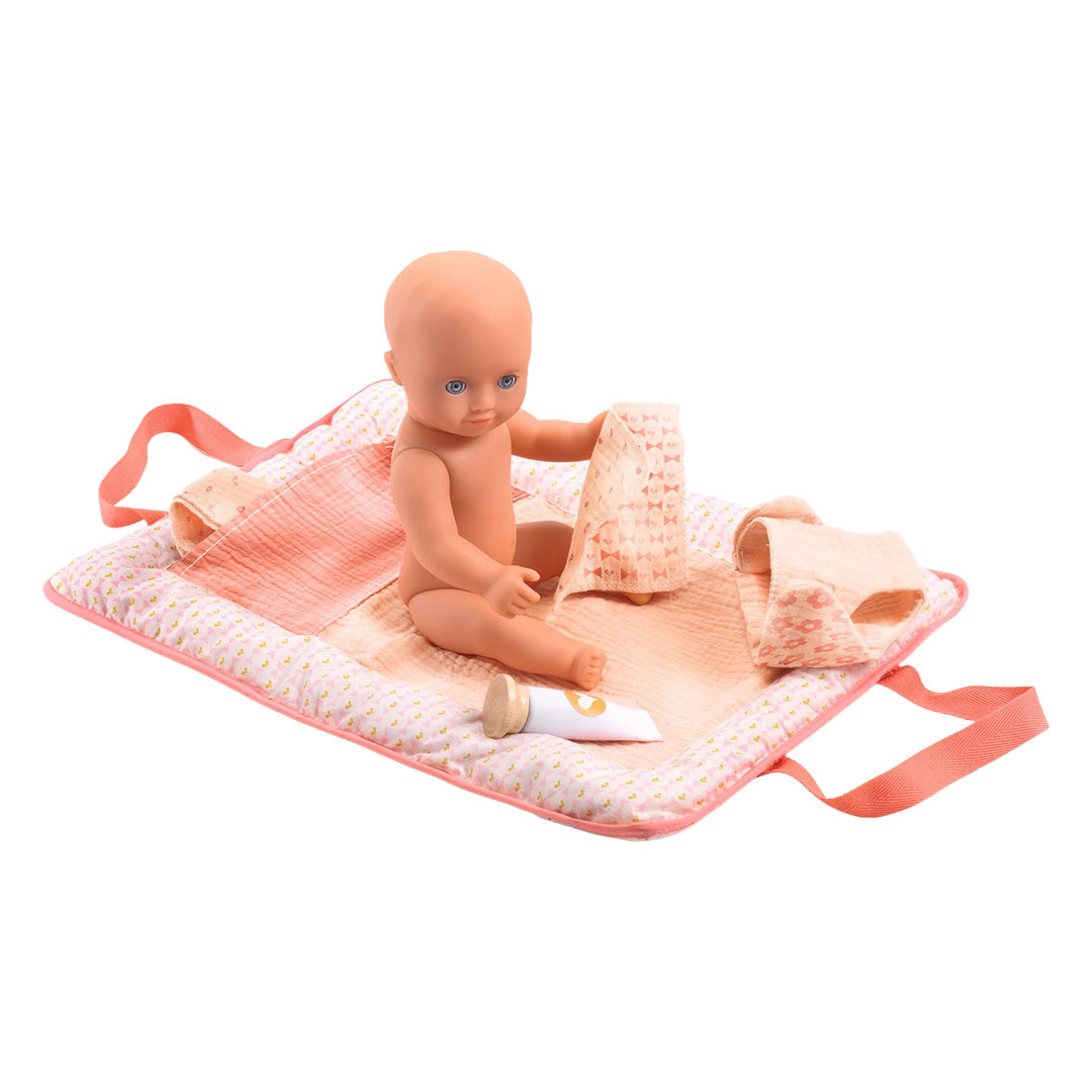 djeco poppenverschoonset pomea - roze - 5-delig