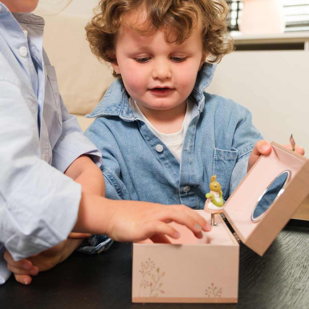 egmont toys sieradendoosje met muziek - konijn en lieveheersbeestje | ET570537 | 5