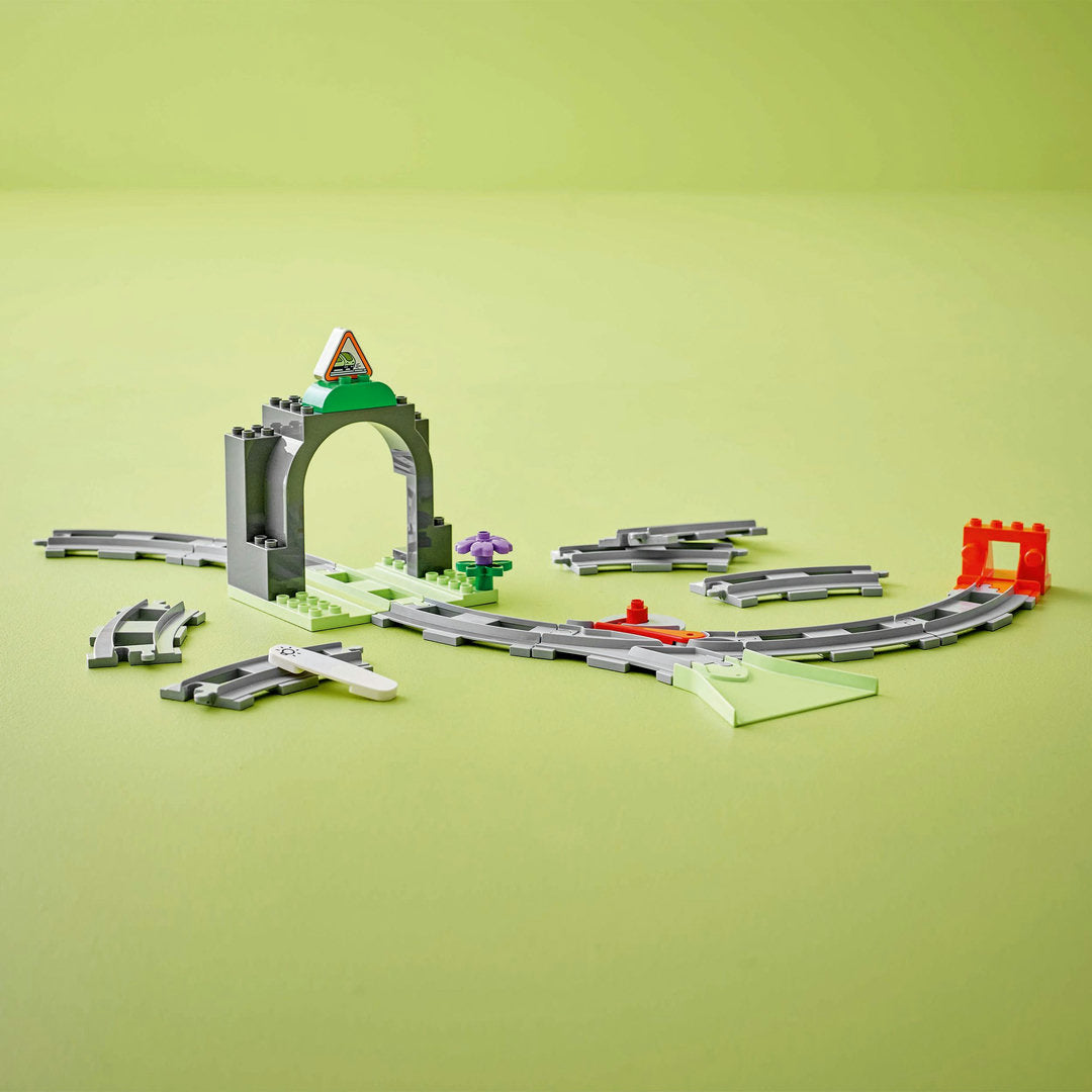 LEGO DUPLO stad treintunnel en rails uitbreidingsset