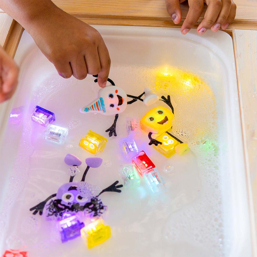 glo pals lichtgevend badspeelgoed - party pal | GP-FIN-CHAR-PPAL | 2