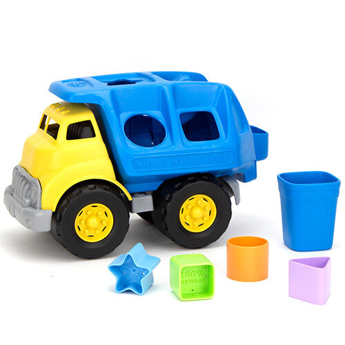 green toys vuilniswagen met vormenstoof | GTSPTK1398 | 2