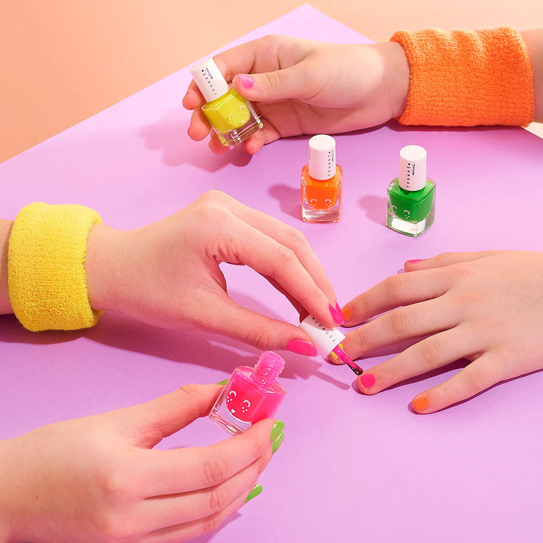 inuwet nagellak neon green - watermelon | VINKV17 | 1