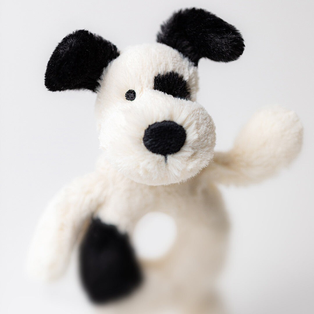 jellycat rammelaar bashful black and cream puppy - 18 cm  | BRR4BCP | 1