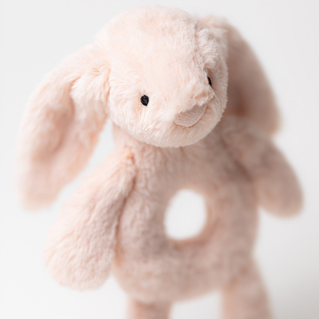 jellycat rammelaar bashful blush konijn - 18 cm  | BRR4BLU | 1