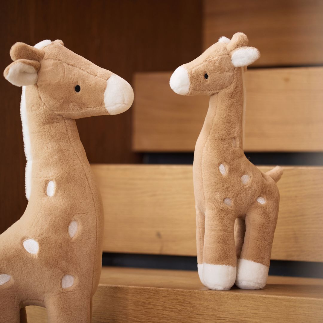 jollein knuffelgiraffe biscuit - 34 cm | 037-001-68066 | 1