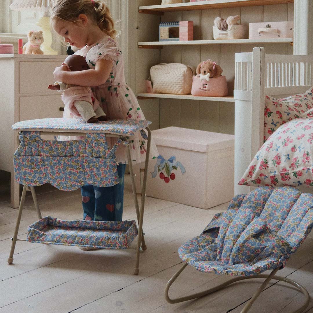 KS103774-FLEUR-ROSIER | konges sløjd opvouwbare poppenverschoontafel - fleur rosier | 3