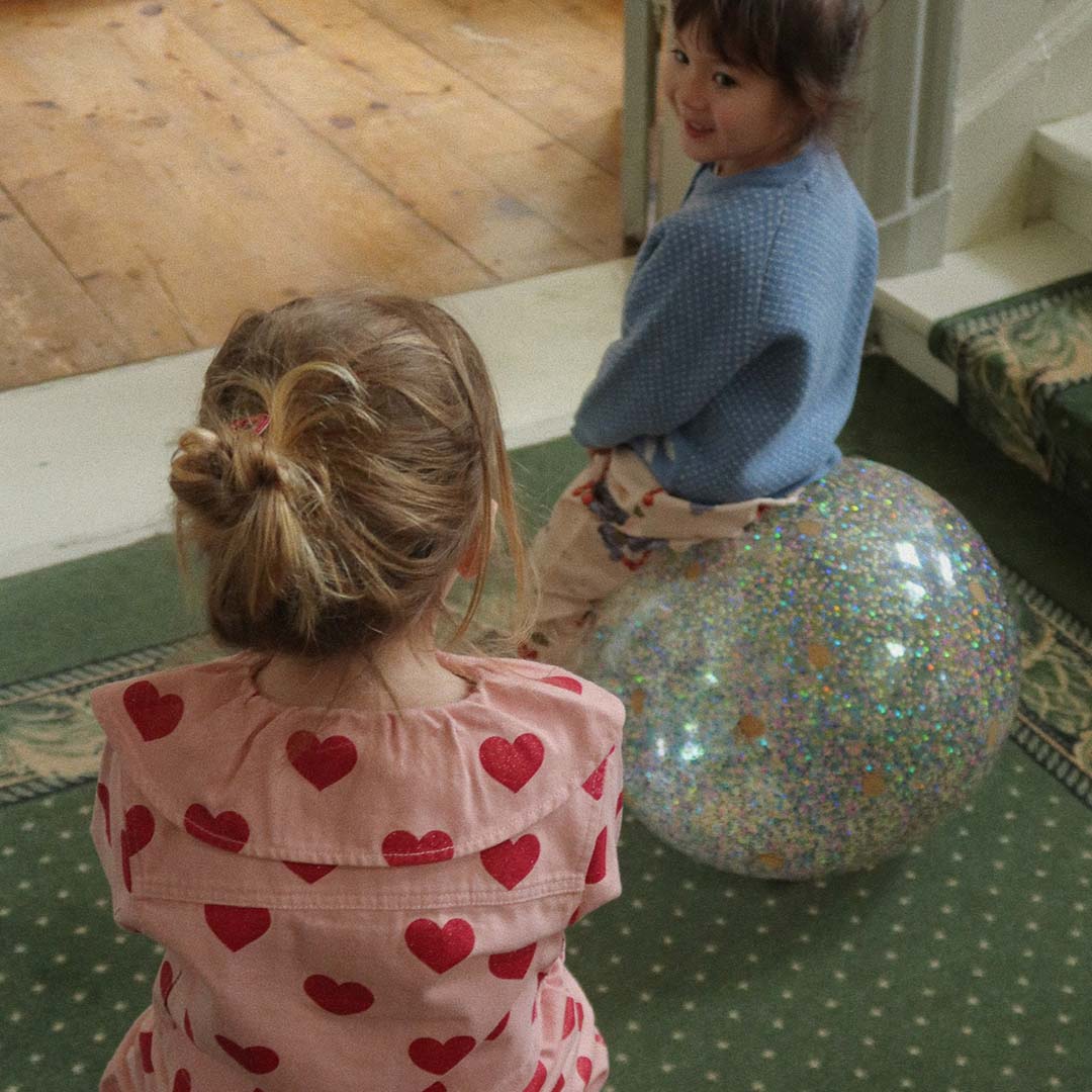 konges sløjd skippybal met glitters - lemon - 50 cm | KS104239 | 2