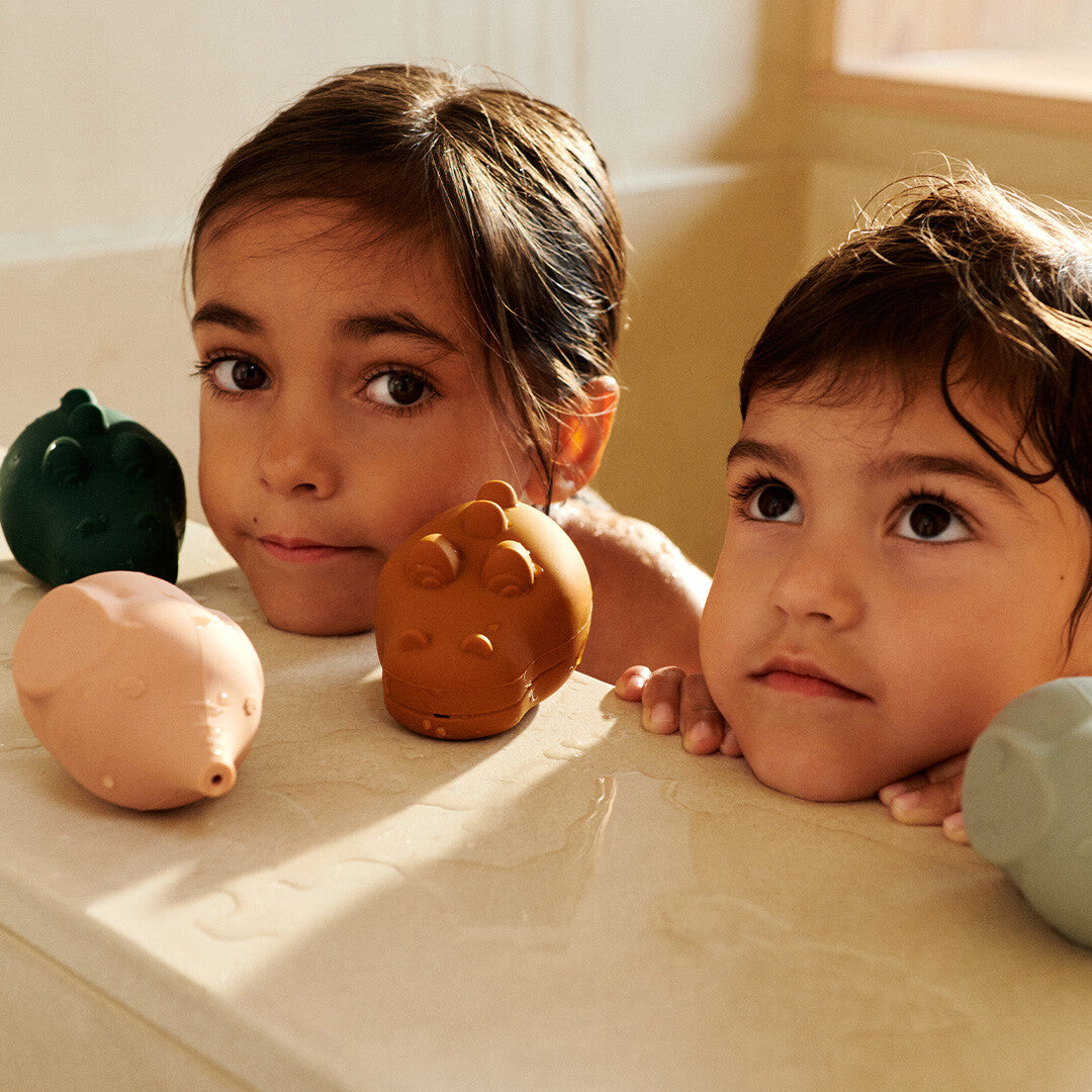 liewood badspeelgoed carolina - dove blue multi mix - 4st | LW19332-2290 | 2