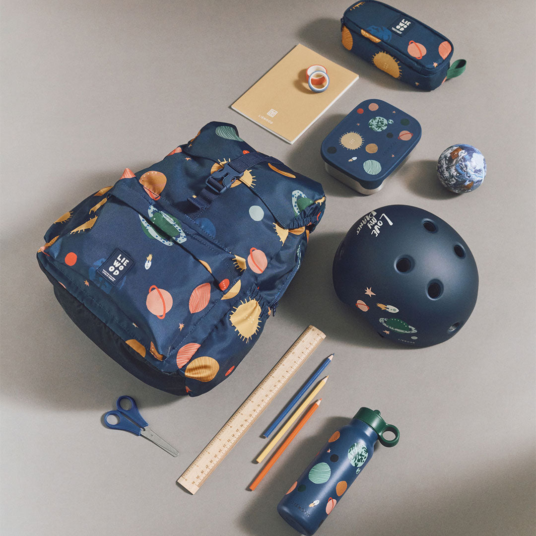 liewood-kinderrugtas-johnny-universe-classic-navy-36-cm_2