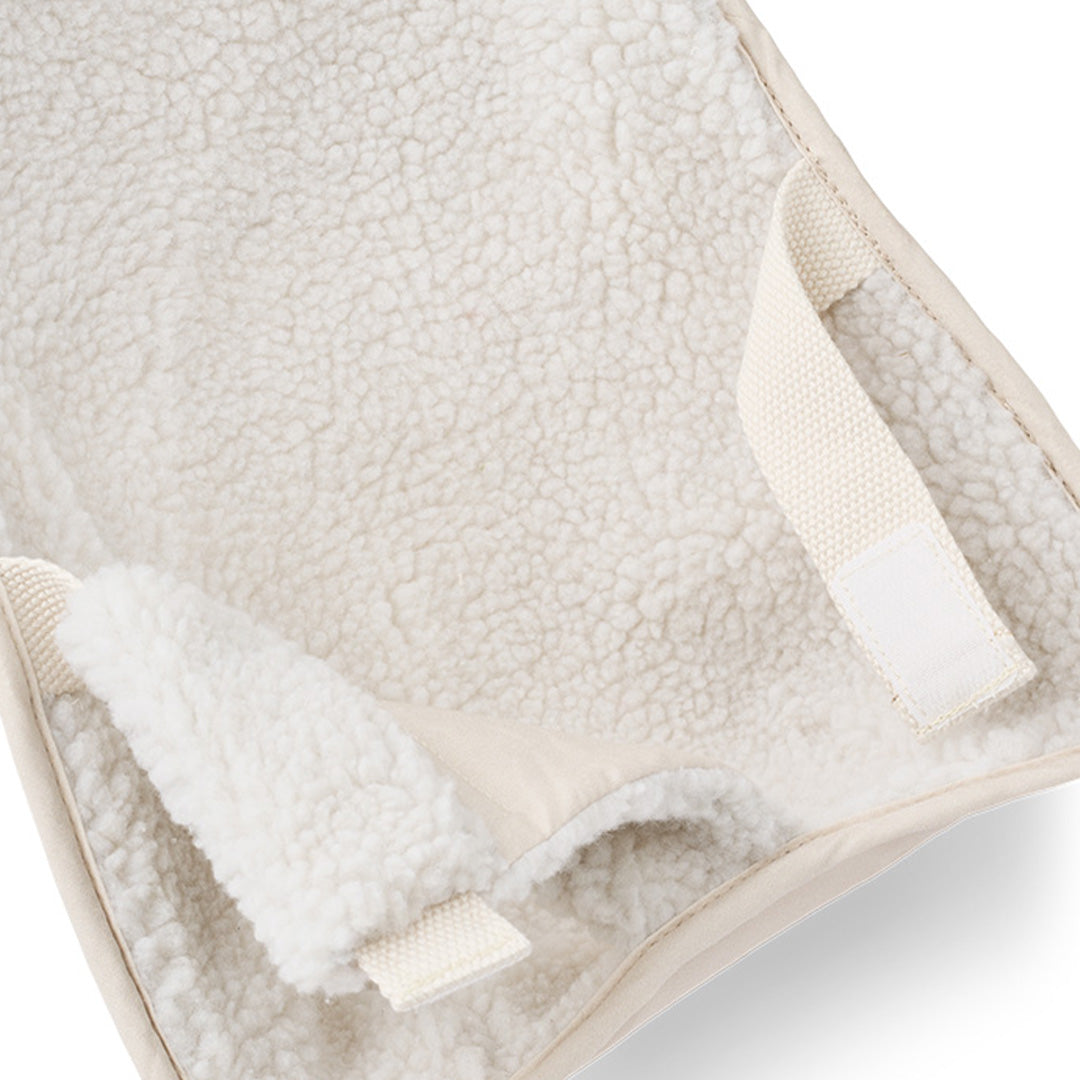 liewood poppenwipstoel mabel - sandy | 2