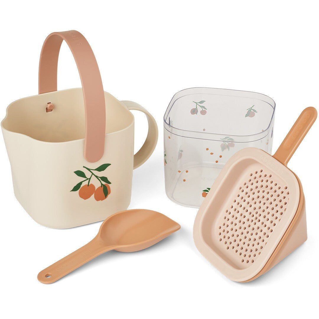 liewood strandset roald - peach sea shell - 5-delig | LW19718-1232 | 0