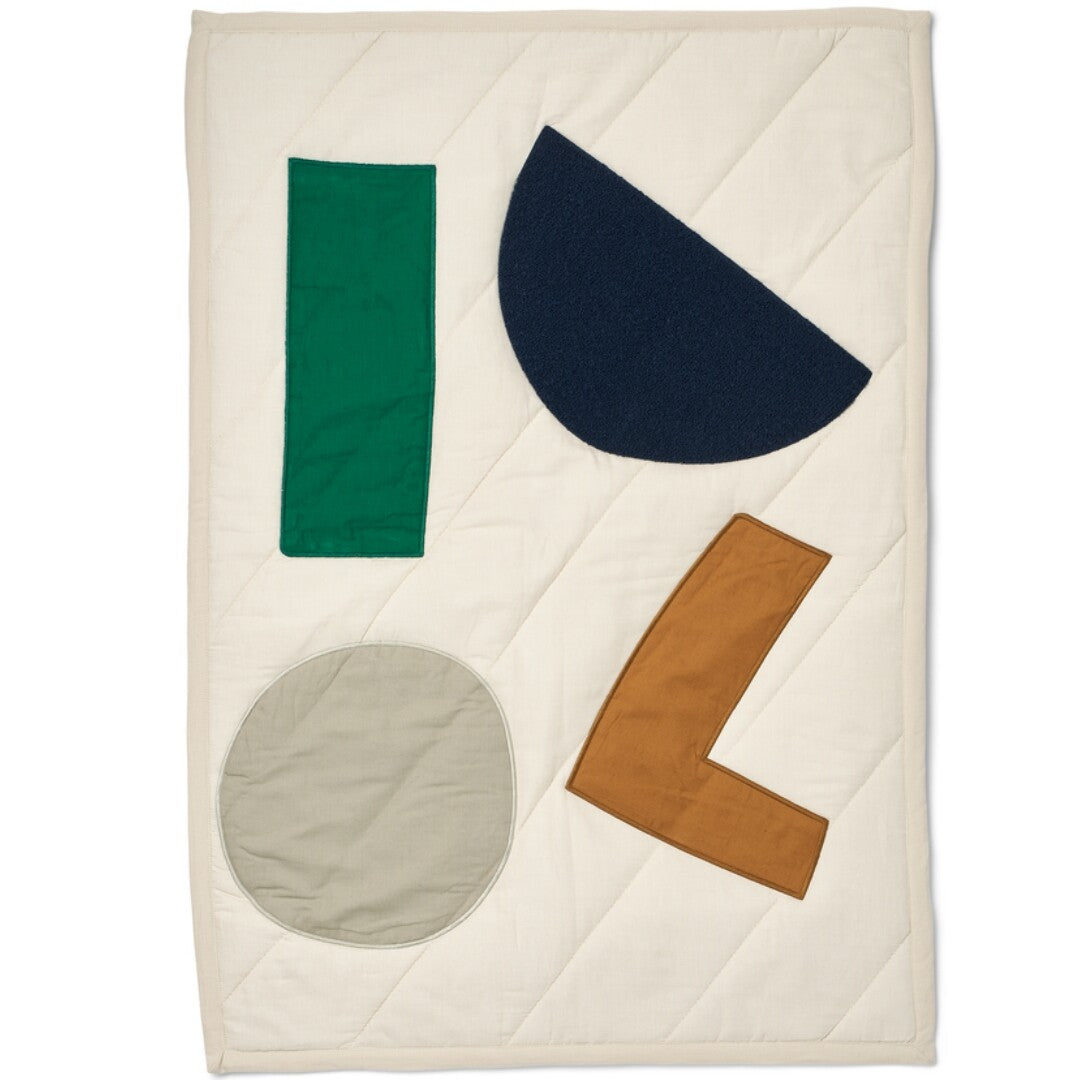 liewood wandkleed verner - graphic alphabet sandy - 70x100 cm  | LW184701549 | 0