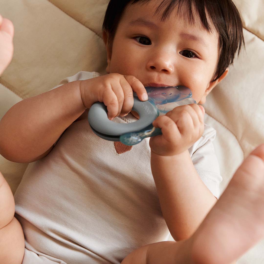 liewood bijtring rita - dove blue - sandy | LW19703 | 2