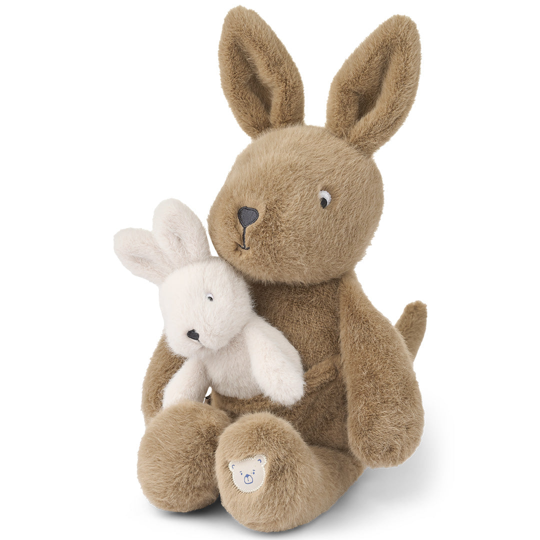 liewood knuffelkangoeroe met baby kelly - dune - 31 cm | LW20524 | 1