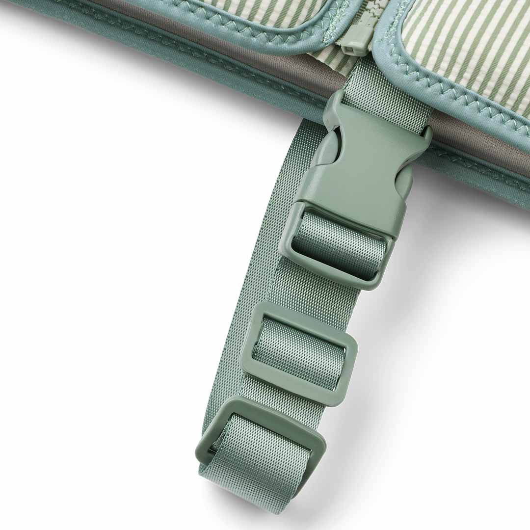 liewood zwemvest dove seersucker - peppermint - sandy - 19-30 kg | LW20739 | 6