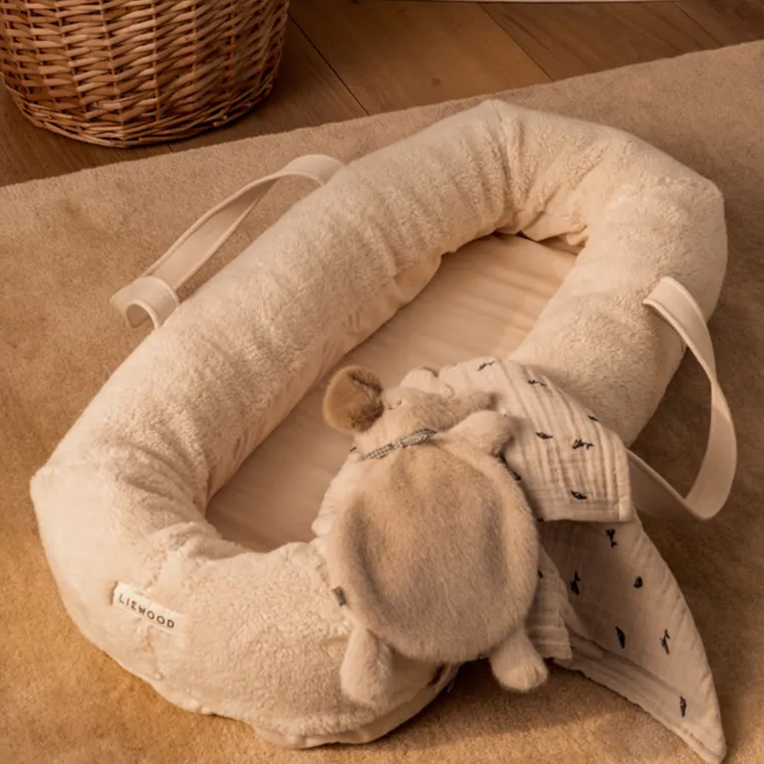 liewood-hydrofieldoeken-lewis-mini-whale-sandy-2st-LW14907-2507-3