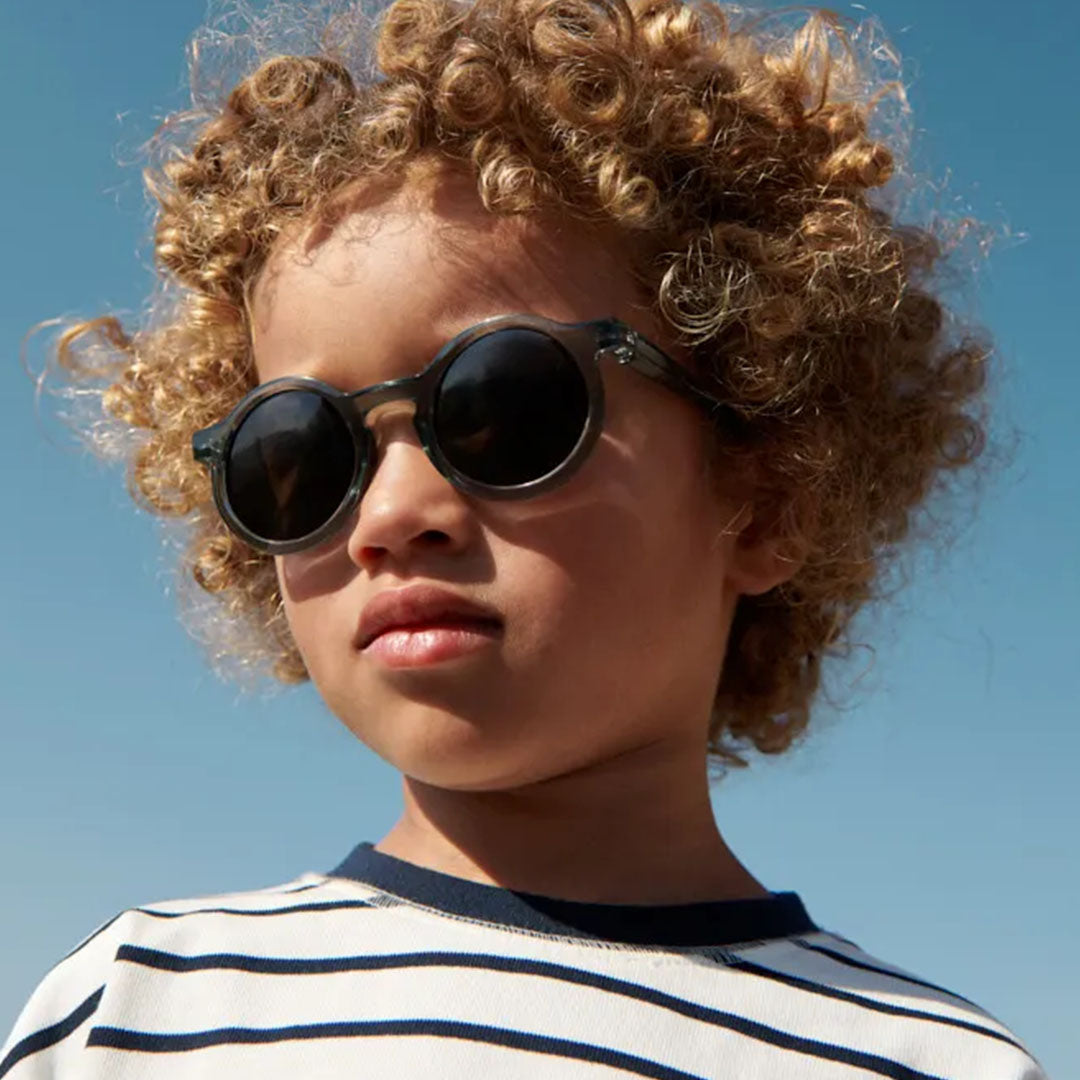 liewood kinderzonnebril darla - whale blue transparent - 4-10 jaar | LW20087-2496 | 2