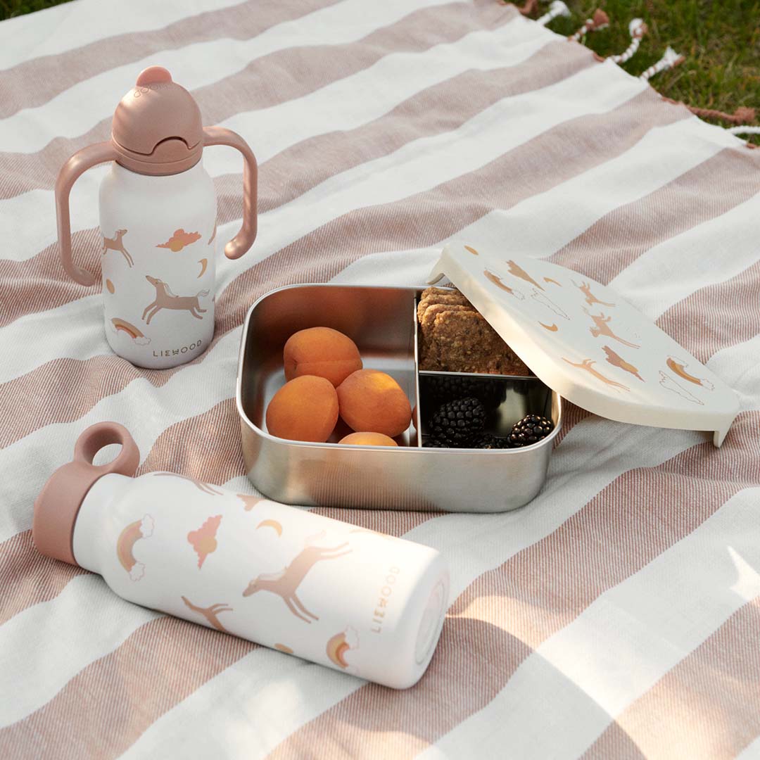 liewood rvs thermosfles falk met lunchbox op picknick kleed | LW19617-2606 | 6