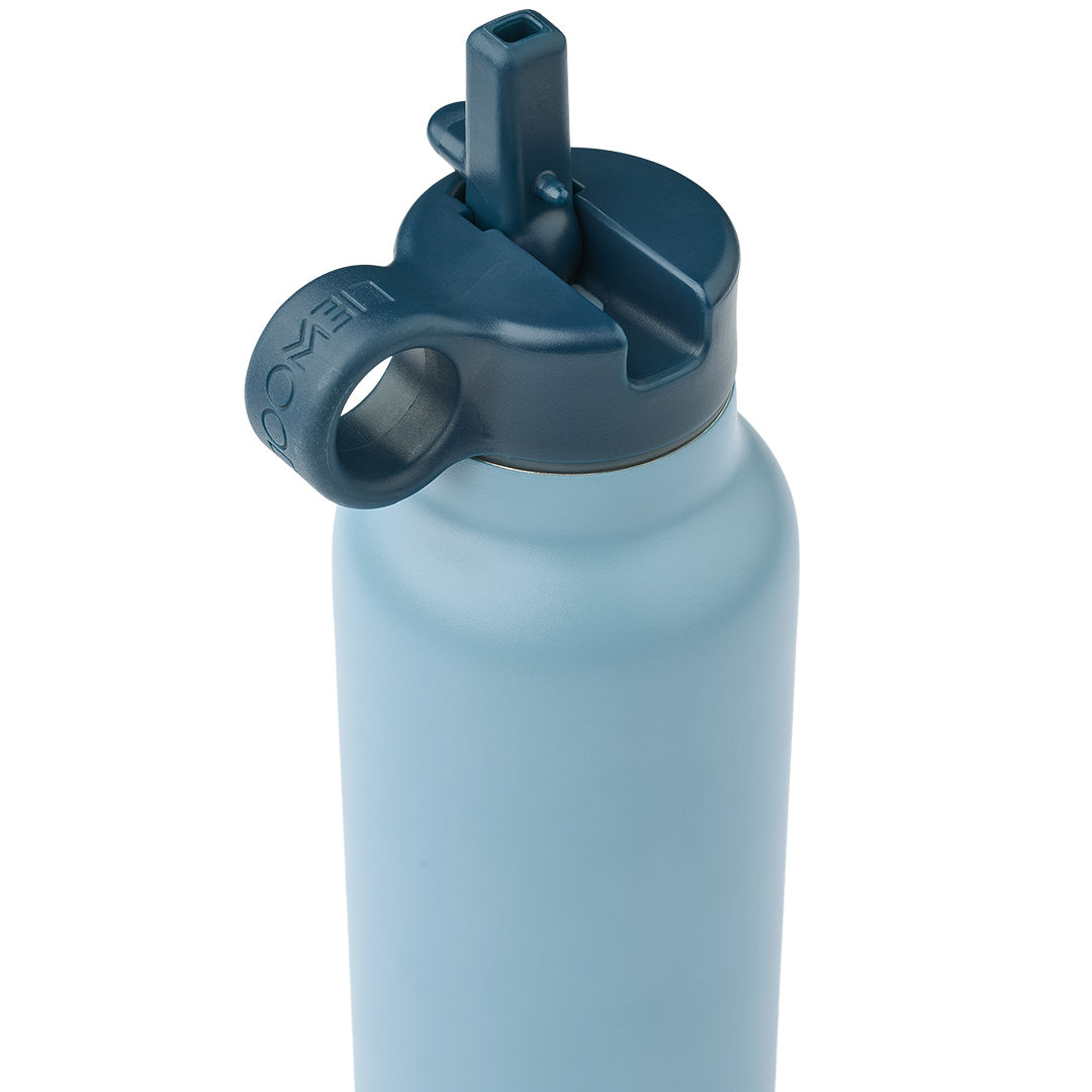 liewood rvs thermosfles falk - tiger - beach blue - 500 ml close up | LW19616-2642 | 3