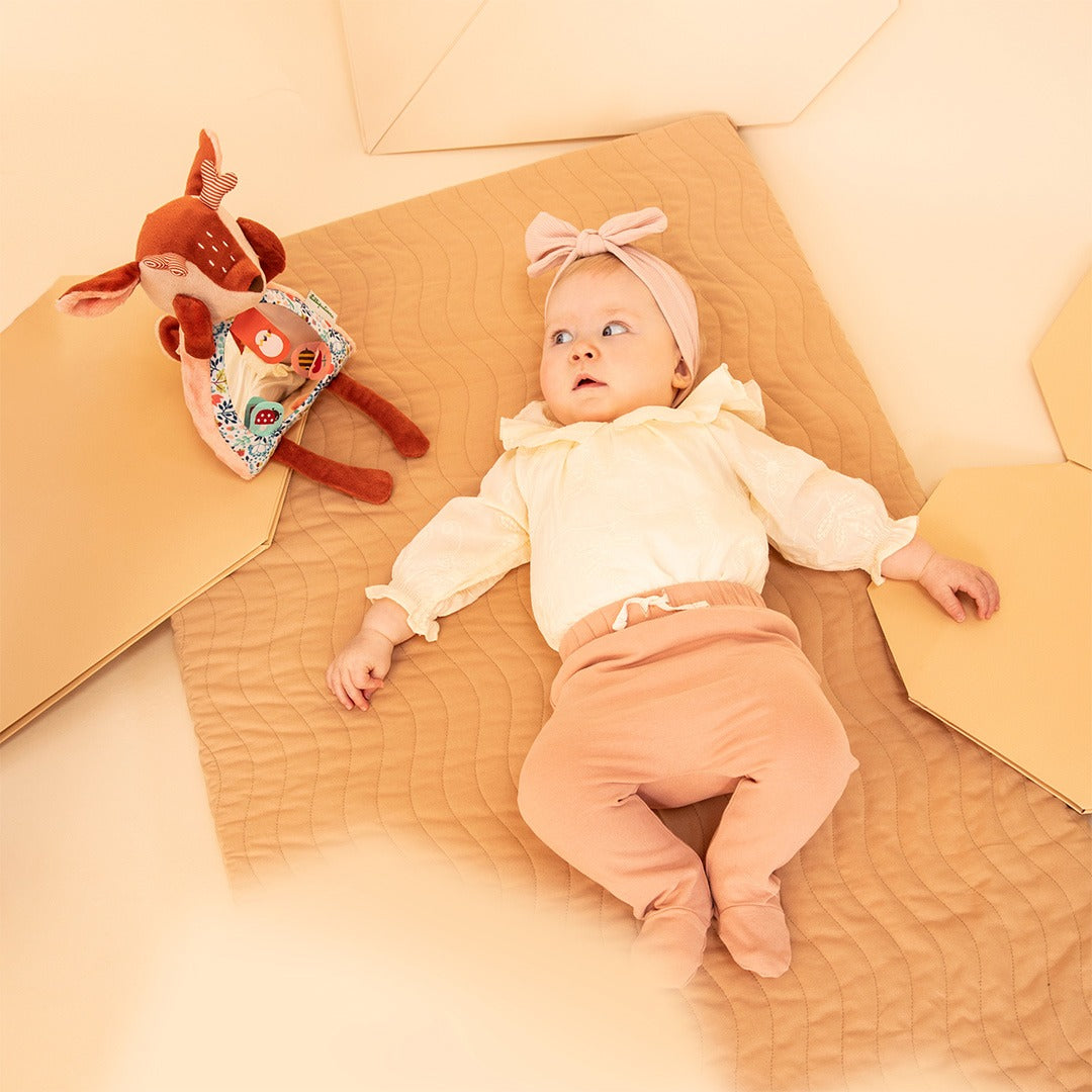 lilliputiens activiteitenknuffel - stella kiekeboe - 26 cm | 83551 | 1