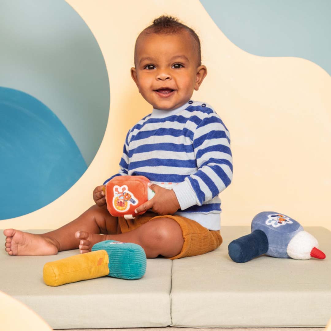 lilliputiens rammelaar - hamer leon | 22.83596 | 3