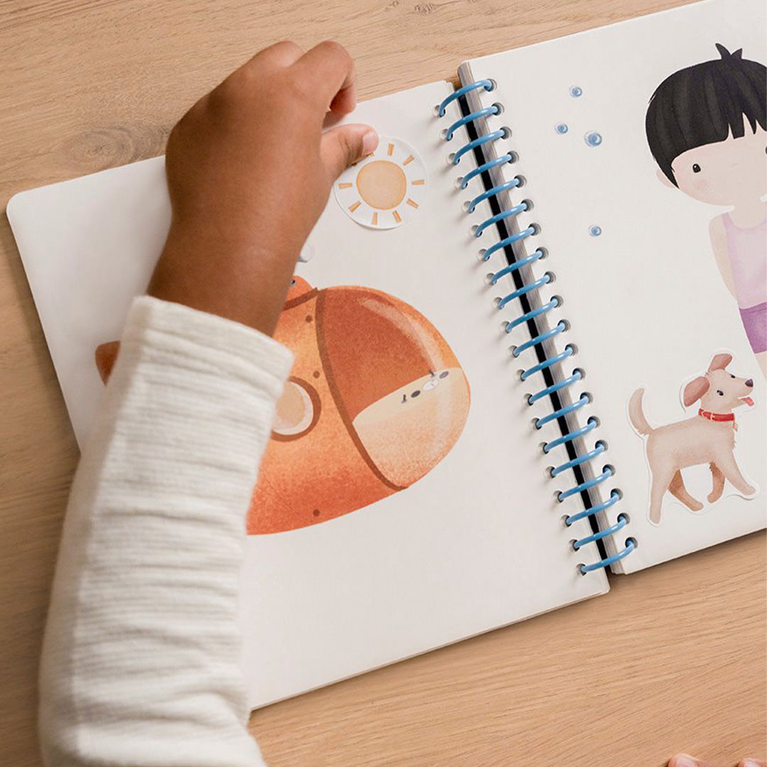 little dutch aankleed- en stickerboek jim and friends | 125407 | 3