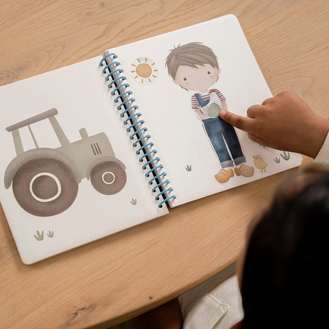 little dutch aankleed- en stickerboek jim and friends | 125407 | 4