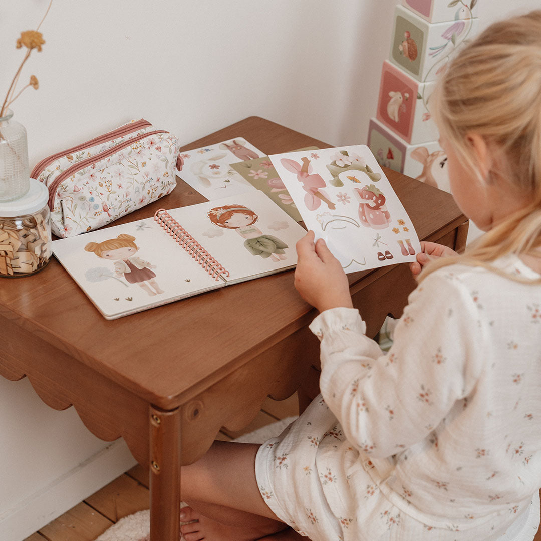 little dutch aankleedboek fairy garden | 126324 | 2