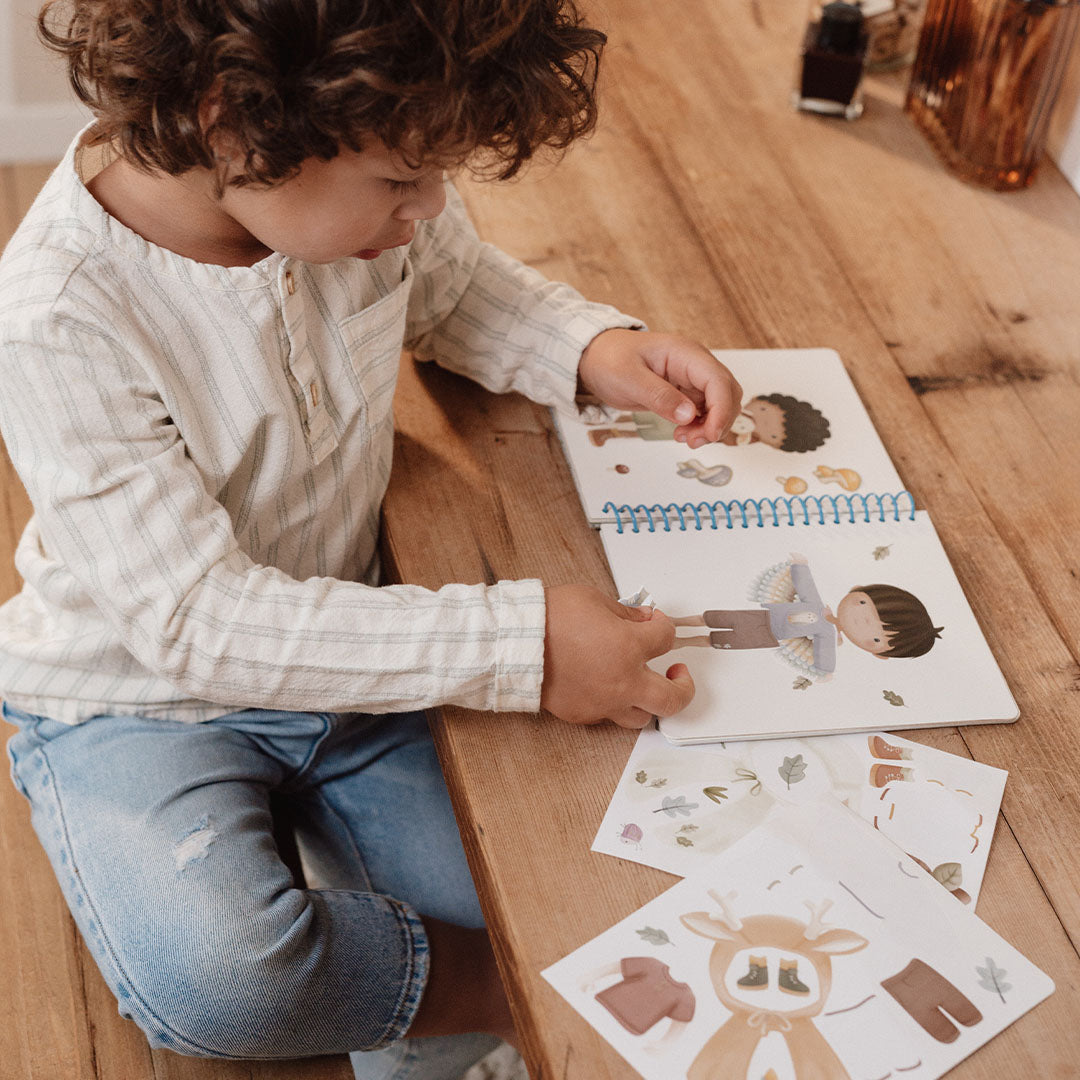 little dutch aankleedboek forest friends | 126331 | 1