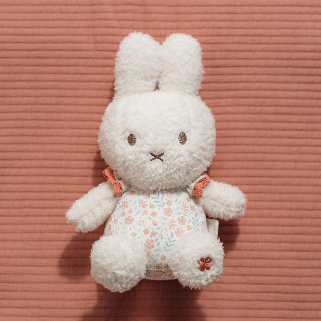 little dutch knuffelkonijn nijntje - lucky blossom - 20 cm | NIJN351 | 4