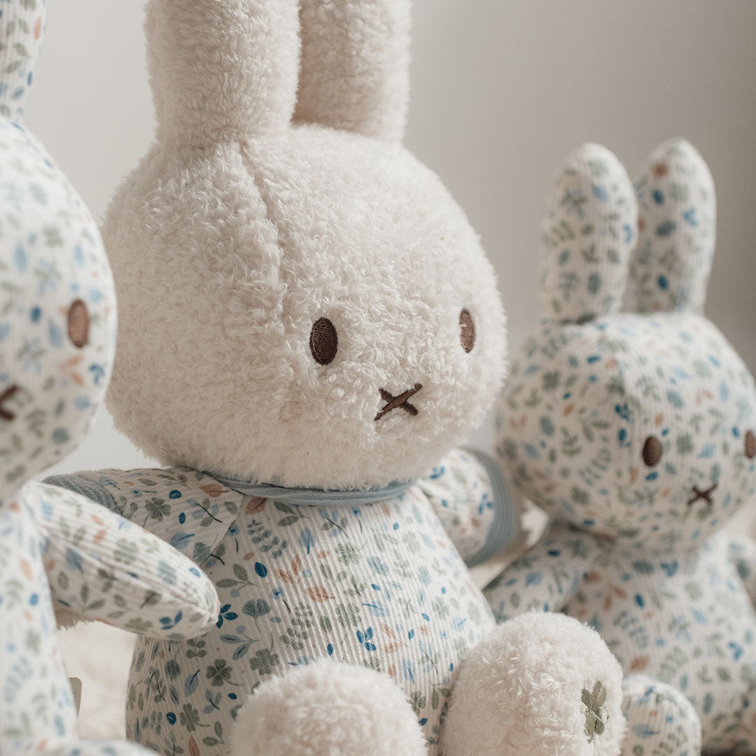 little dutch knuffelkonijn nijntje - lucky leaves - 20 cm | NIJN451 | 5