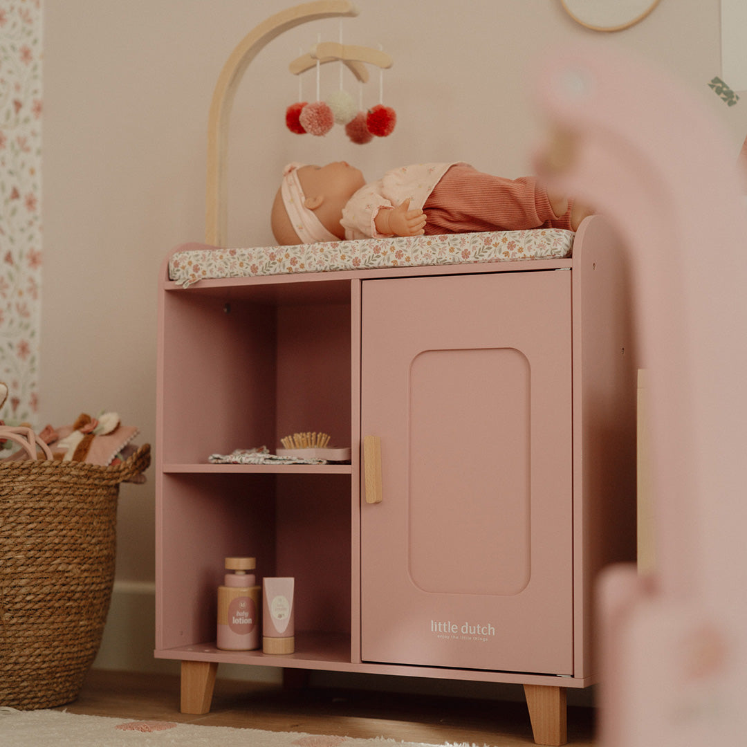 little dutch poppencommode - 9-delig | LD2520 | 5