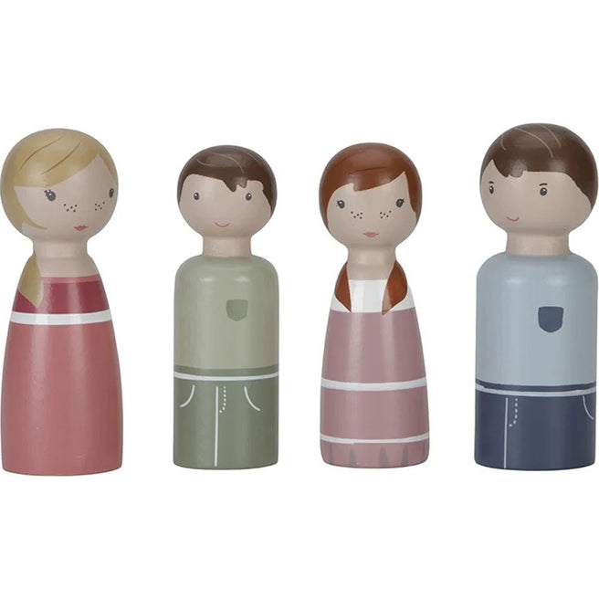 Little Dutch poppenhuispoppen familie Rosa, bestaande uit vier houten figuren.